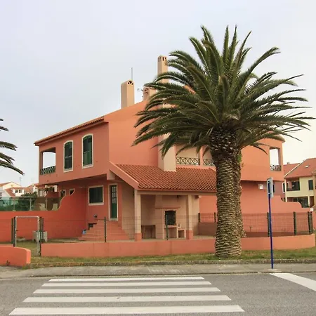 Casas Da Supertubos Tatil Evi Peniche